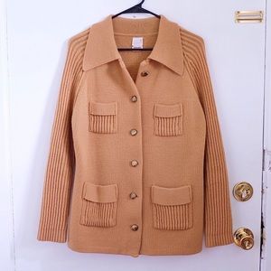 Mustard yellow thick knit cardigan with pockets